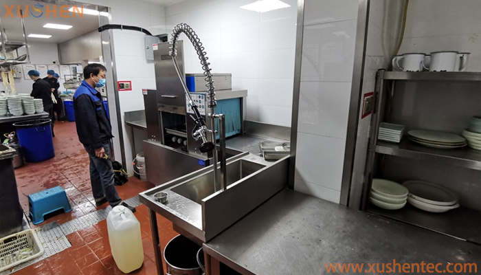 酒店洗碗机-餐厅商用洗碗机现场使用图